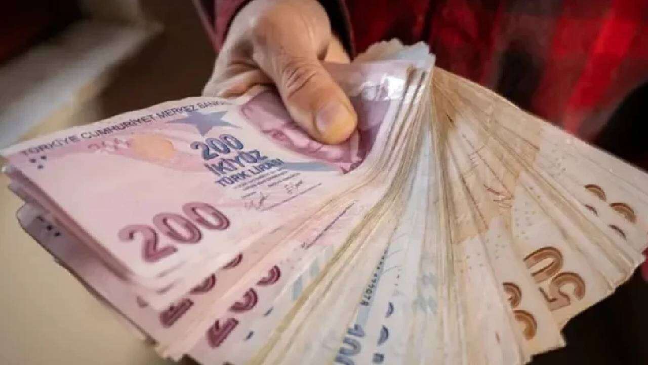 1 günle EYT'yi kaçıranlar için yeni adım: Kademeli emeklilik teklifi Meclis'e sunuldu, 1999-2008 arası sigortalılarda tablo netleşti! 13